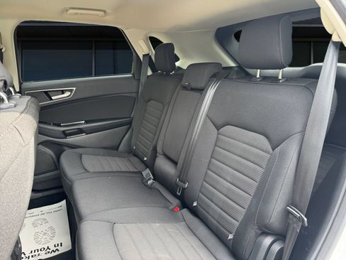 Used 2018 Ford Edge SEL FWD image 14