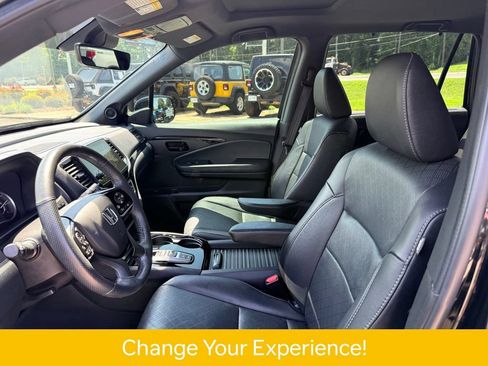 Used 2023 Honda Passport Elite image 6
