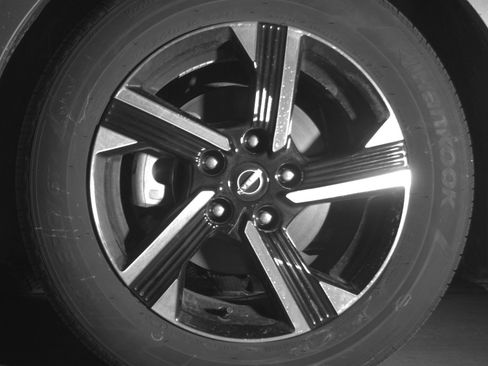 Used 2025 Nissan Sentra SV FWD image 12