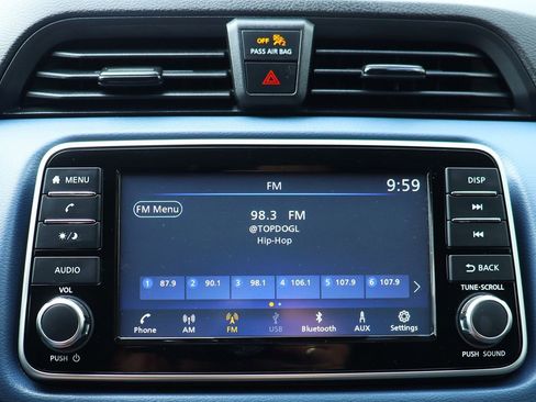 Used 2023 Nissan Versa SV image 47