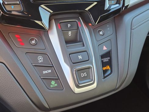 Used 2024 Honda Odyssey Sport image 25