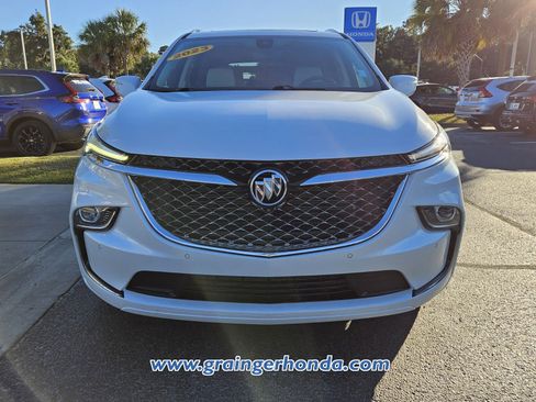 Used 2023 Buick Enclave Avenir w/ Trailering Package, 5000 lbs. image 8