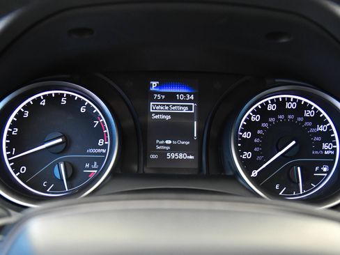 Used 2023 Toyota Camry SE FWD image 28