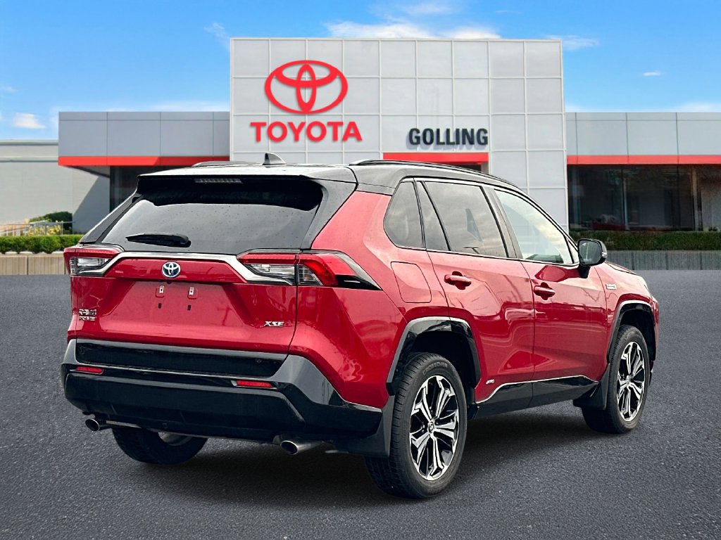 Used 2021 Toyota RAV4 XSE w/ Weather Package AWD/4WD image 5