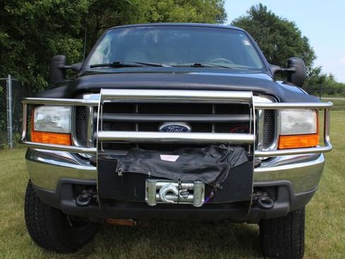 Used 2000 Ford F350 XL image 12
