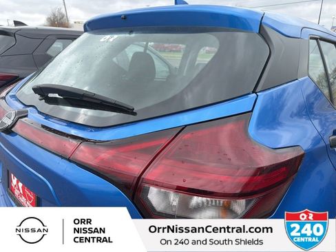 New 2025 Nissan Kicks Play S FWD image 21