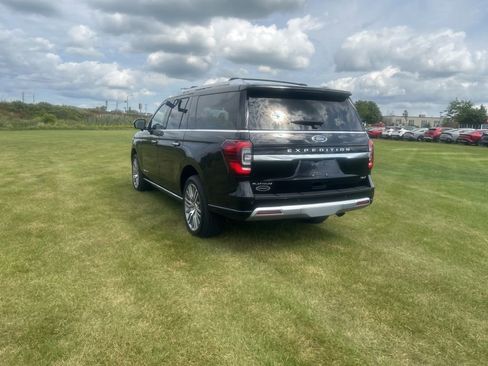 Used 2022 Ford Expedition Max Platinum image 9