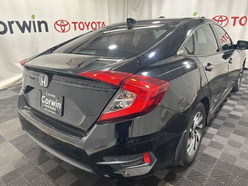 Used 2017 Honda Civic EX image 8