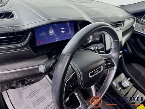 Used 2022 Jeep Grand Cherokee L Overland w/ Luxury Tech Group IV image 9