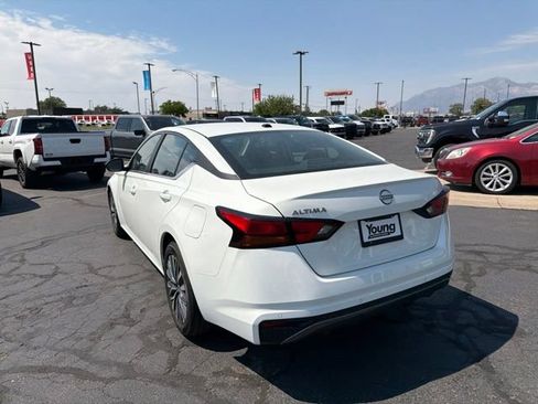 Used 2026 Nissan Altima 2.5 SV FWD image 10