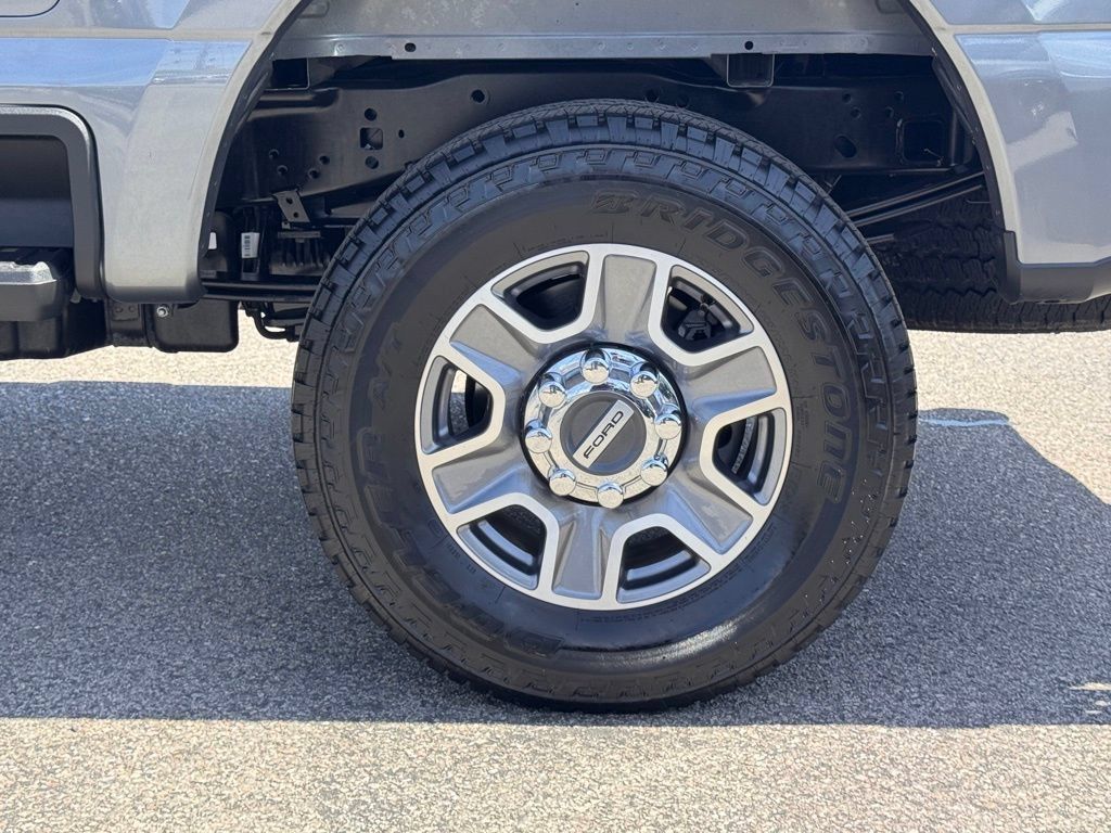 Certified 2024 Ford F250 Lariat AWD/4WD image 14