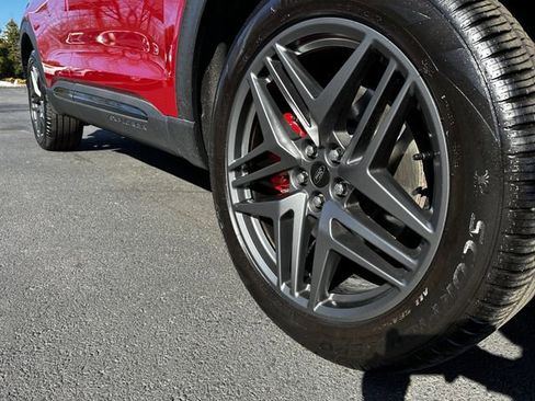 Certified 2025 Ford Explorer ST-Line w/ ST-Line Street Pack image 11