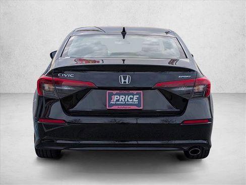 Used 2022 Honda Civic Sport image 7