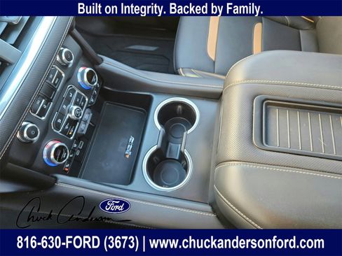 Used 2024 GMC Yukon AT4 w/ AT4 Premium Package image 15