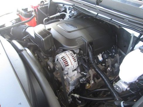 Used 2013 Chevrolet Silverado 3500 W/T image 20