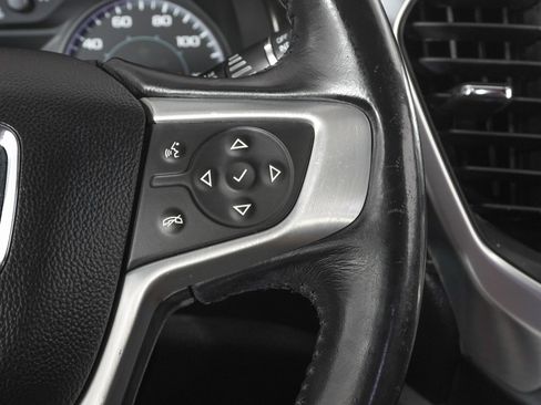 Used 2019 GMC Acadia SLE image 22