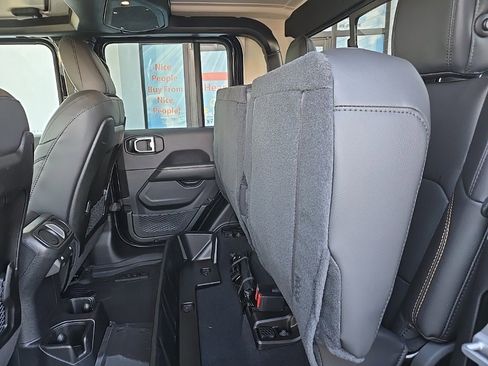 New 2026 Jeep Gladiator Sport image 94