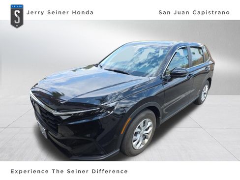 Used 2023 Honda CR-V LX image 1