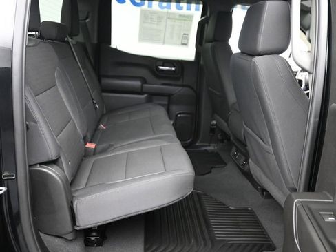 Used 2026 Chevrolet Silverado 1500 Custom Trail Boss AWD/4WD image 8