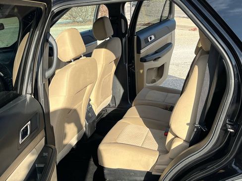 Used 2017 Ford Explorer 4WD image 12