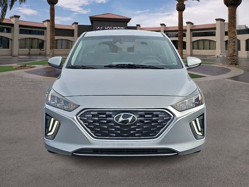 Used 2020 Hyundai Ioniq SEL FWD image 3