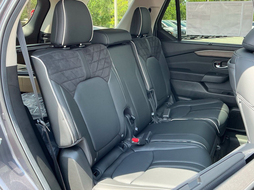 New 2026 Honda Pilot Elite image 23