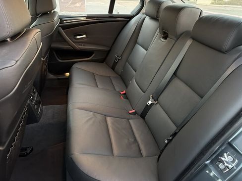Used 2009 BMW 528i Sedan image 15