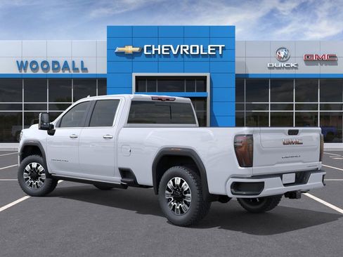New 2026 GMC Sierra 2500 Denali w/ Denali Reserve Package image 3