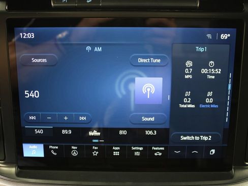 Used 2025 Ford F150 Platinum w/ FX4 Off-Road Package AWD/4WD image 32