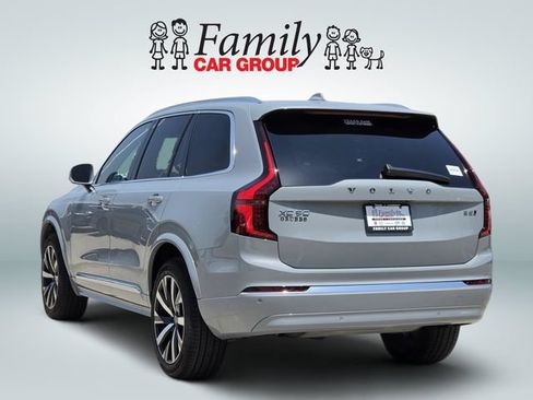 Used 2025 Volvo XC90 B5 Core w/ Climate Package AWD/4WD image 3