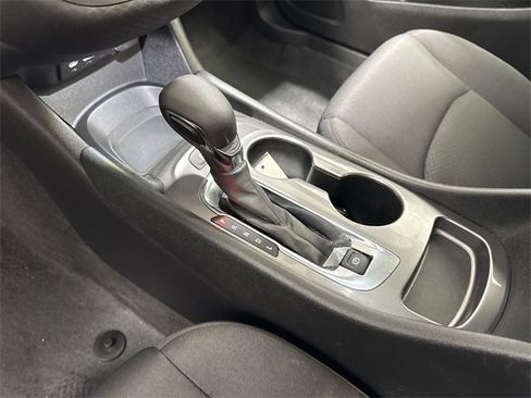 Certified 2025 Chevrolet Malibu LS image 20