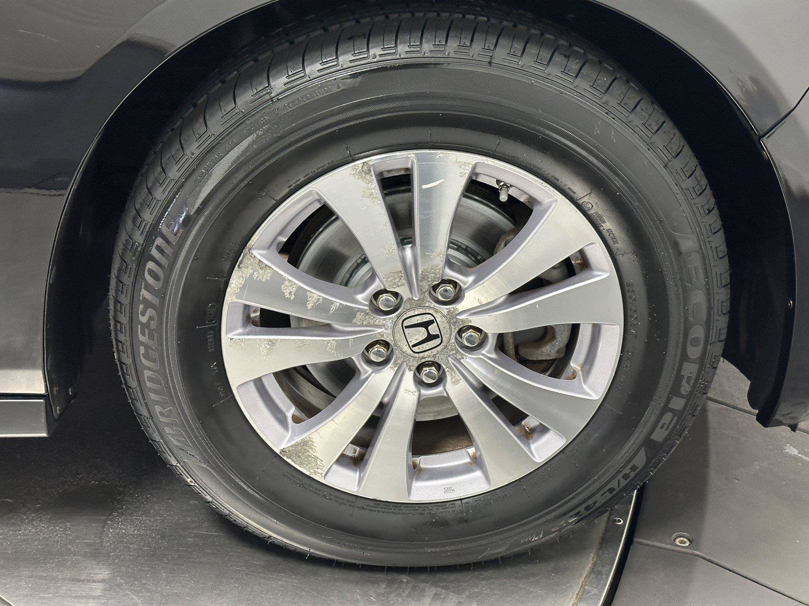 Used 2014 Honda Odyssey EX-L image 17