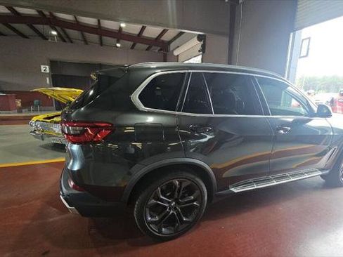 Used 2019 BMW X5 xDrive40i w/ Luxury Seating Package AWD/4WD image 9