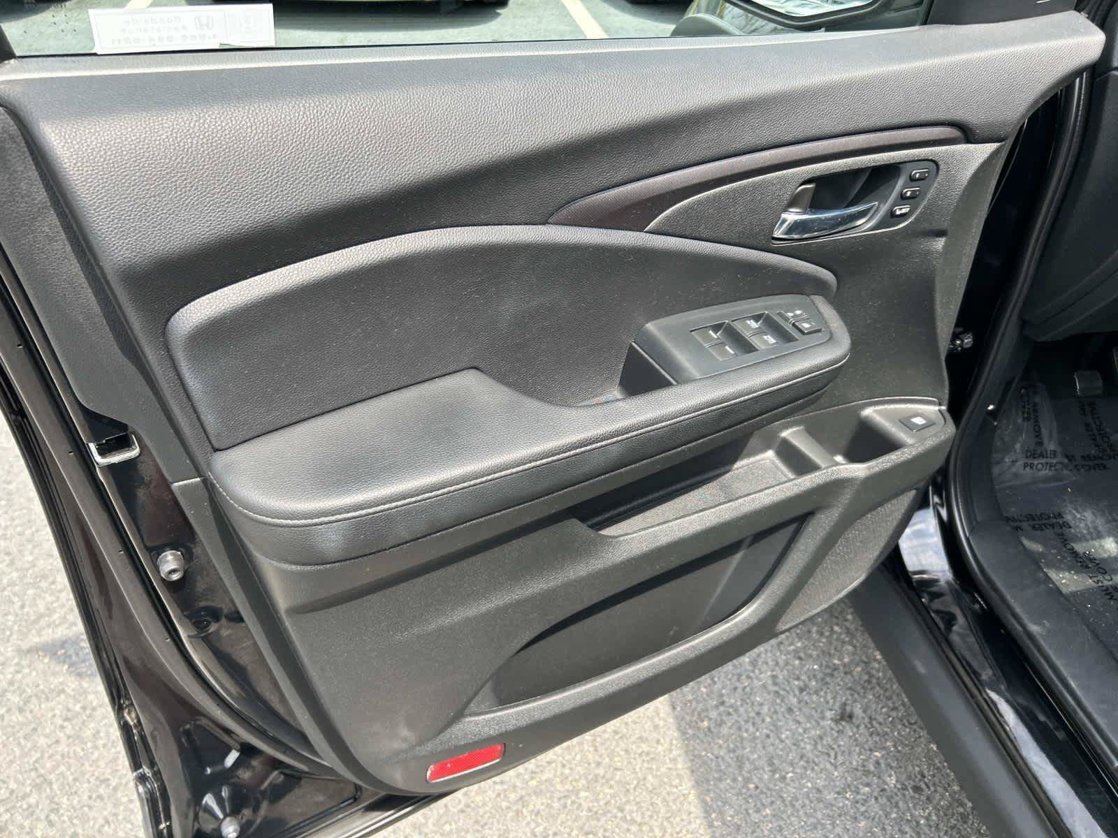 Used 2023 Honda Ridgeline RTL image 15