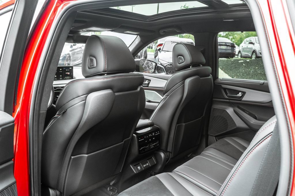 Used 2023 Acura MDX A-Spec AWD/4WD image 29