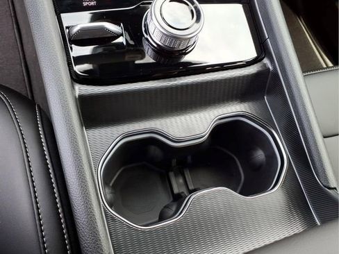 New 2026 Jeep Grand Cherokee Limited AWD/4WD image 25