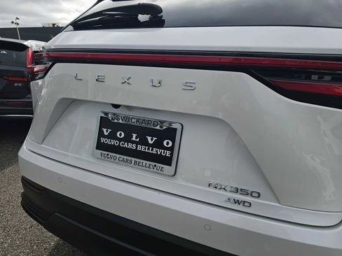 Used 2024 Lexus NX 350 AWD w/ Vision Package image 13