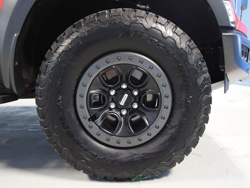 Used 2023 Ford F150 Raptor AWD/4WD image 45