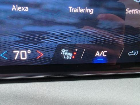 Used 2024 Chevrolet Traverse LT w/ Trailering Package image 29