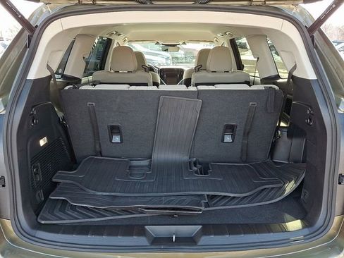 Used 2025 Subaru Ascent Premium image 27