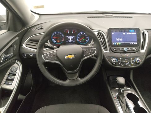 Used 2022 Chevrolet Malibu LS FWD image 22