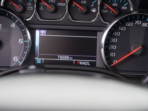 Used 2018 Chevrolet Tahoe LT image 25