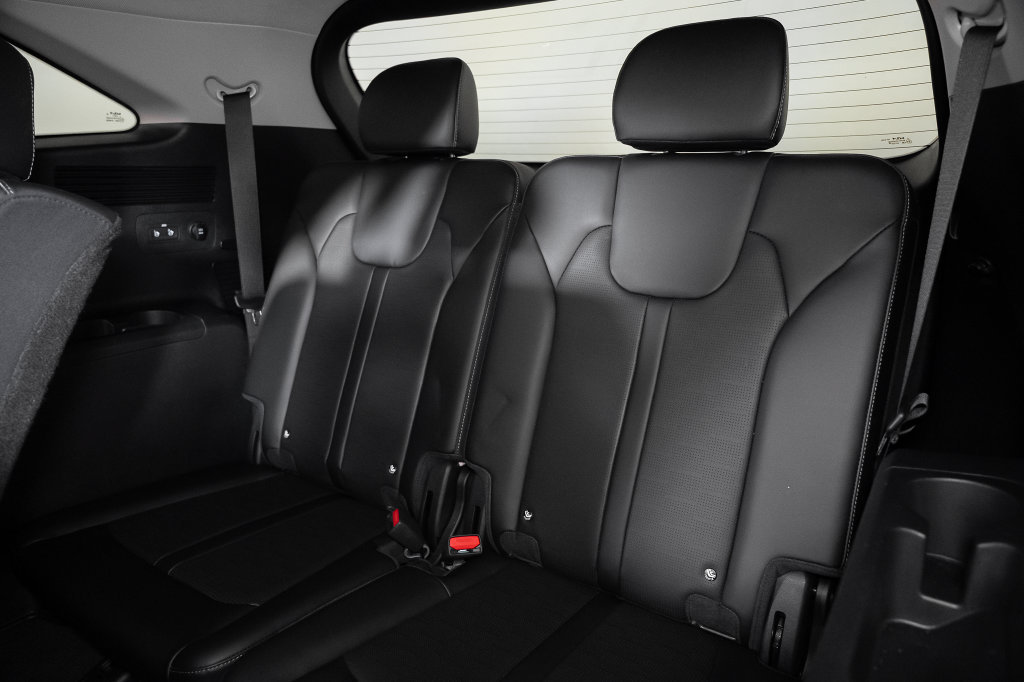 Used 2025 Kia Sorento S FWD image 21