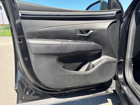 Used 2024 Hyundai Tucson SE AWD/4WD image 16