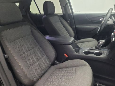 Used 2024 Chevrolet Equinox LT w/ LPO, Floor Liner Package image 21