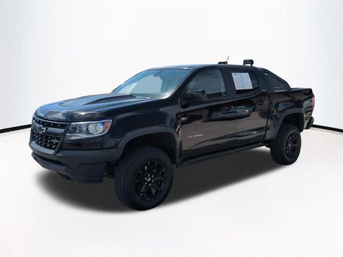 Used 2019 Chevrolet Colorado ZR2 w/ ZR2 Midnight Special Edition image 9