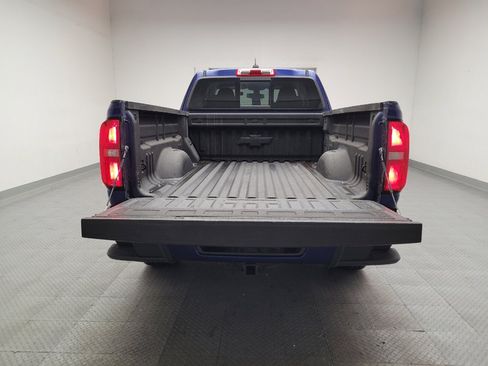 Used 2017 Chevrolet Colorado LT w/ LT Convenience Package image 29