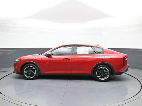 New 2025 Kia K4 EX image 9