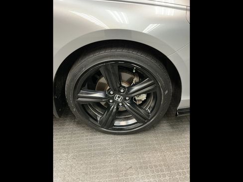 Used 2024 Honda Accord Sport image 41