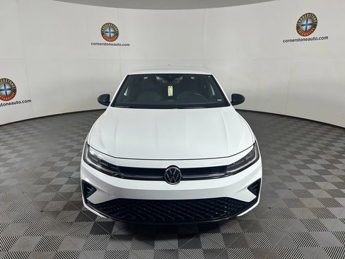 Used 2025 Volkswagen Jetta Sport FWD image 13